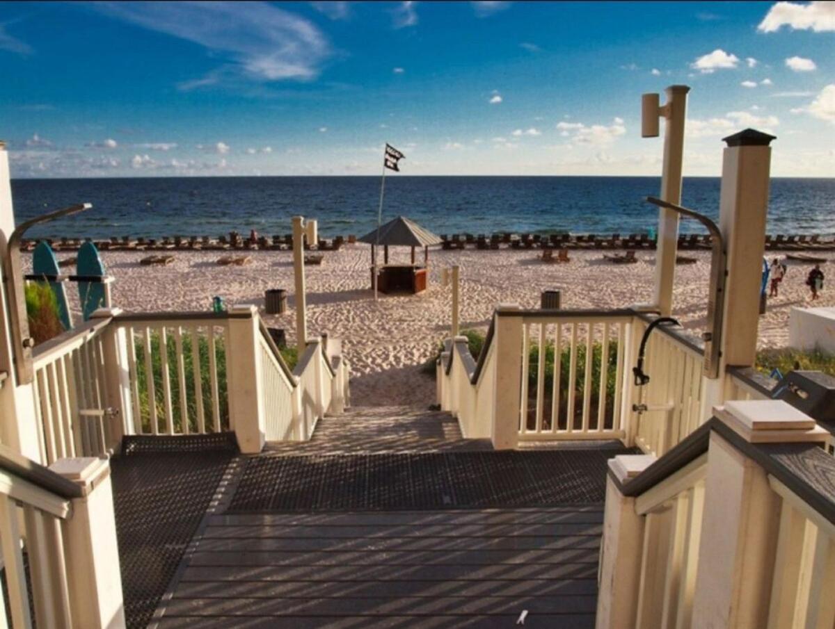 Calypso 1209w Corner 3br 3ba 2 Sets Of Service