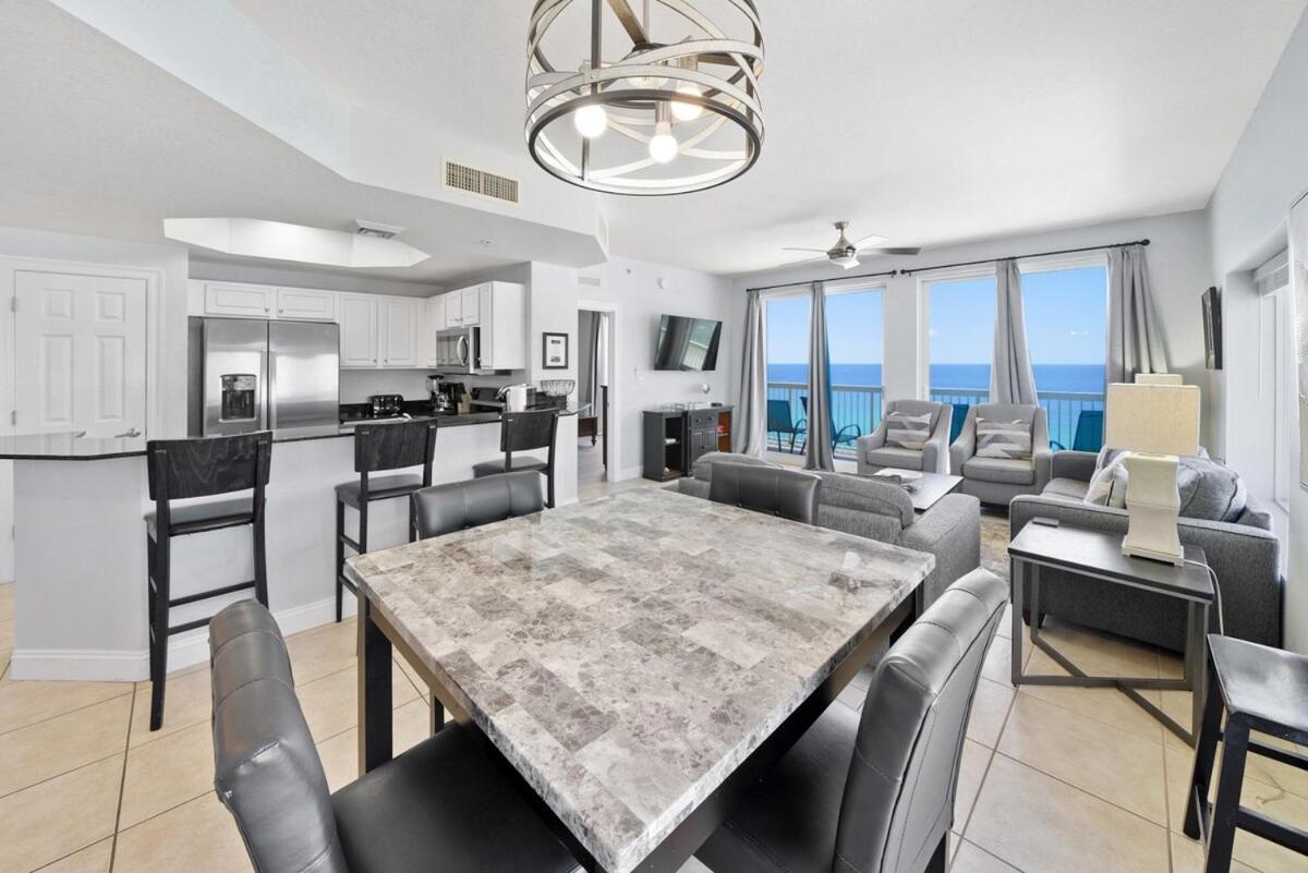 Calypso 1209w Corner 3br 3ba 2 Sets Of Service Apartment *